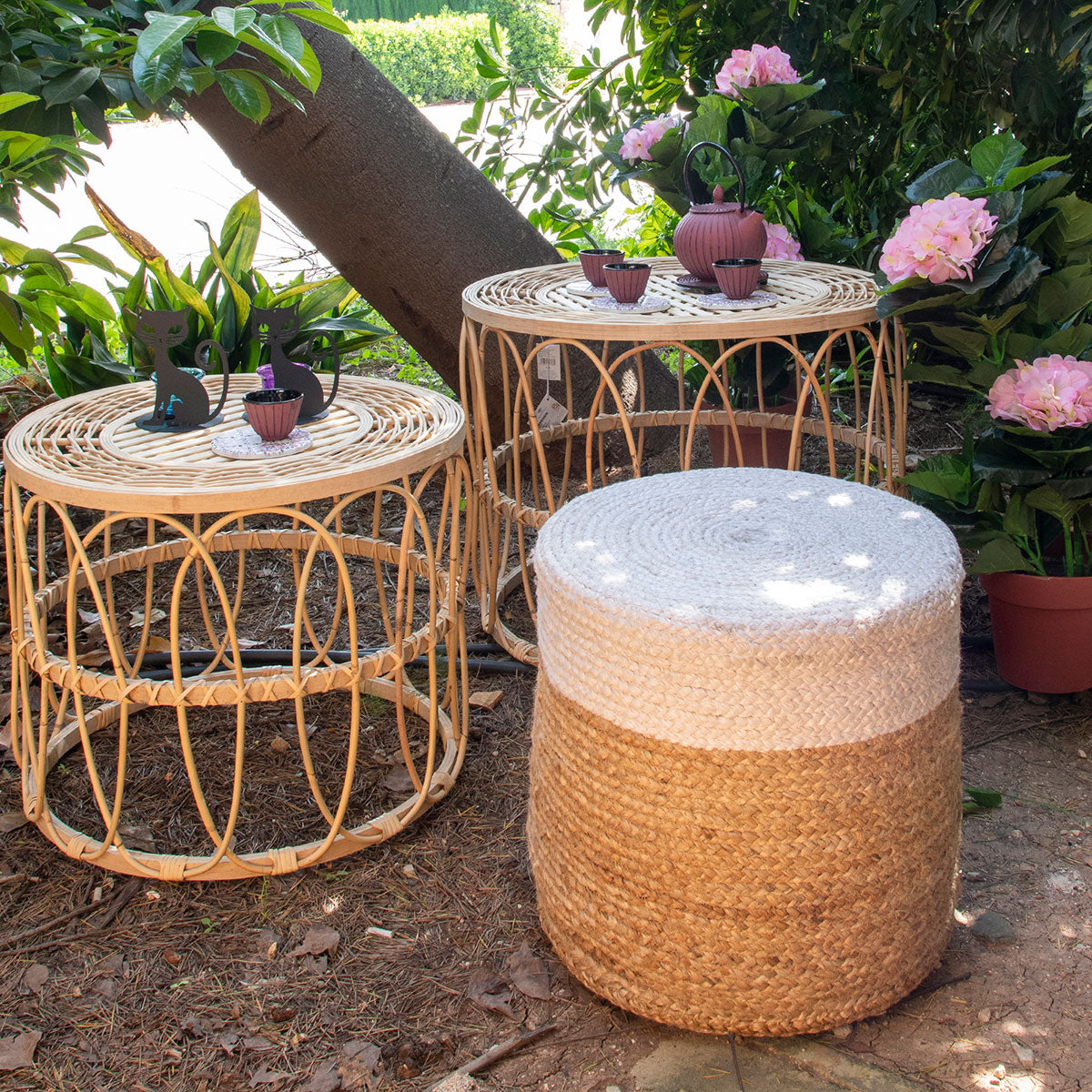 SET 2 MESAS AUXILIARES RATTAN — NATURAL