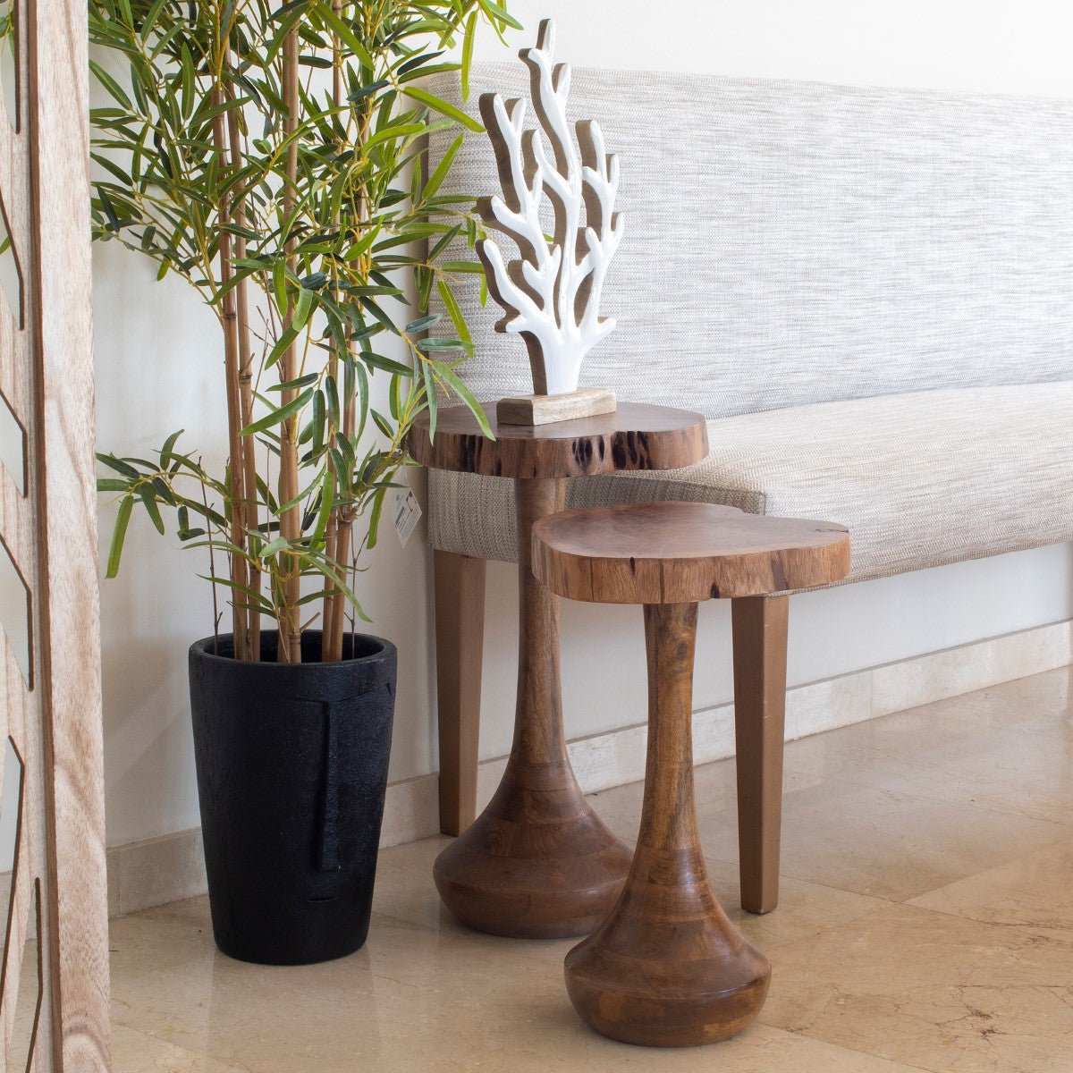 SET DE 2 MESITAS DE MADERA DE ACACIA — ESTILO NATURAL Y FUNCIONAL
